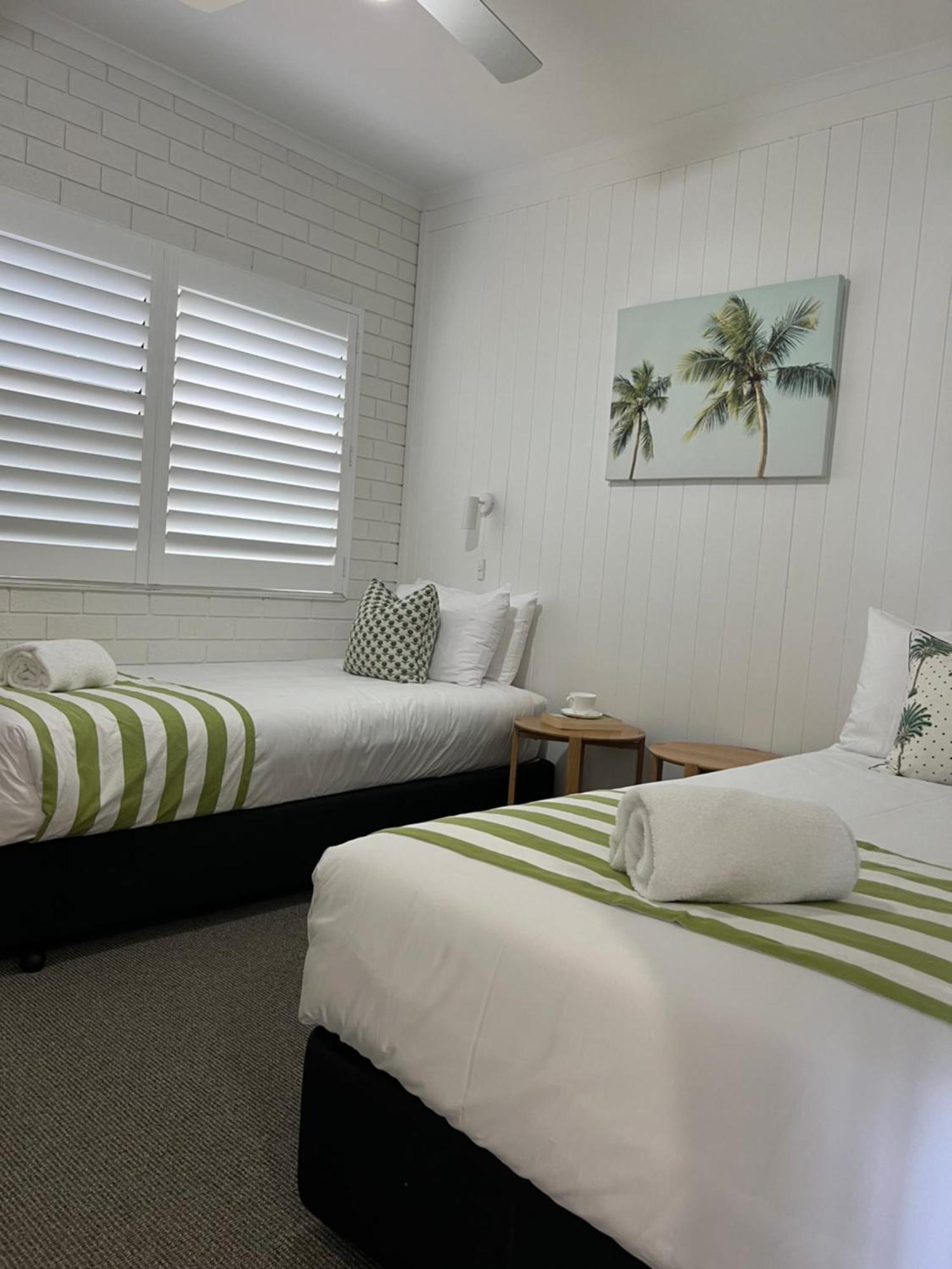 Seascape And (adults Only) 4*